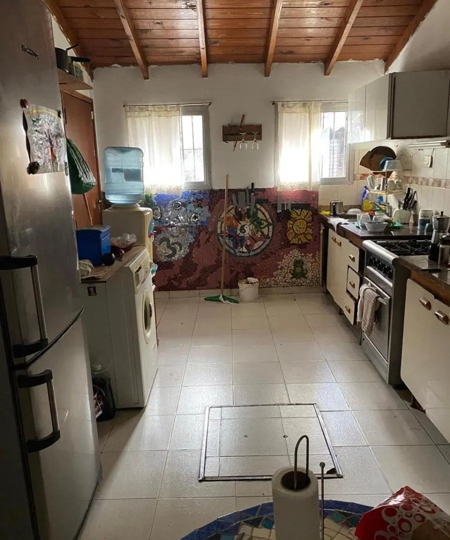 Casa en venta - 3 Dormitorios 2 Baños 1 Cochera - 400mts2 - Santa Teresita 4