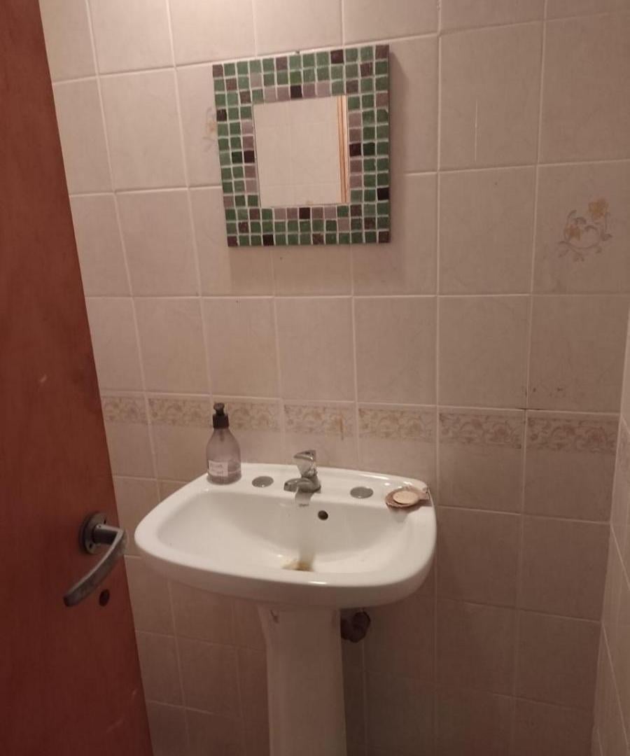 Casa en venta - 3 Dormitorios 2 Baños 1 Cochera - 400mts2 - Santa Teresita
