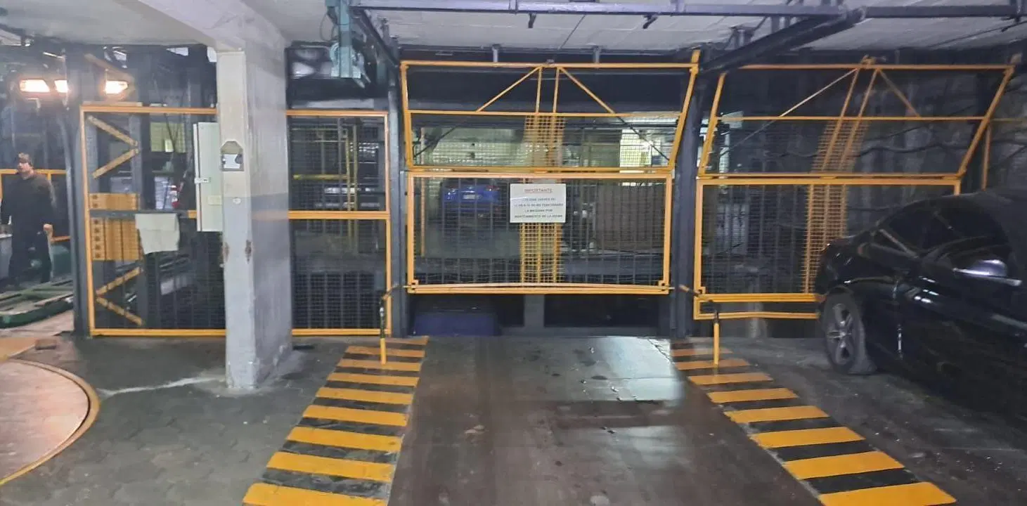 Cochera en venta - 12Mts2 - Monserrat 2