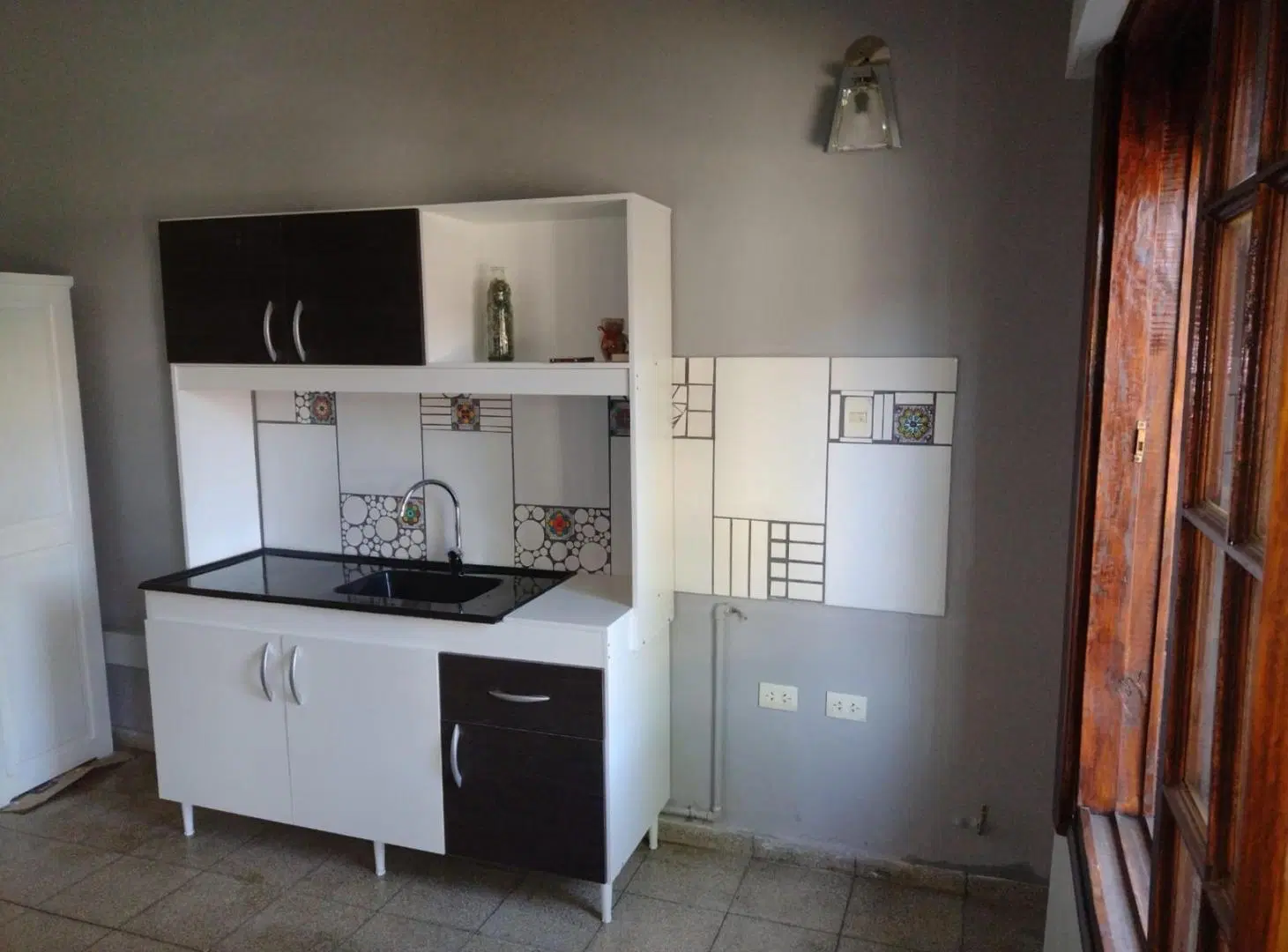 Casa en venta - 2 Dormitorios 1 Baño - 216mts2 - Quilmes 2