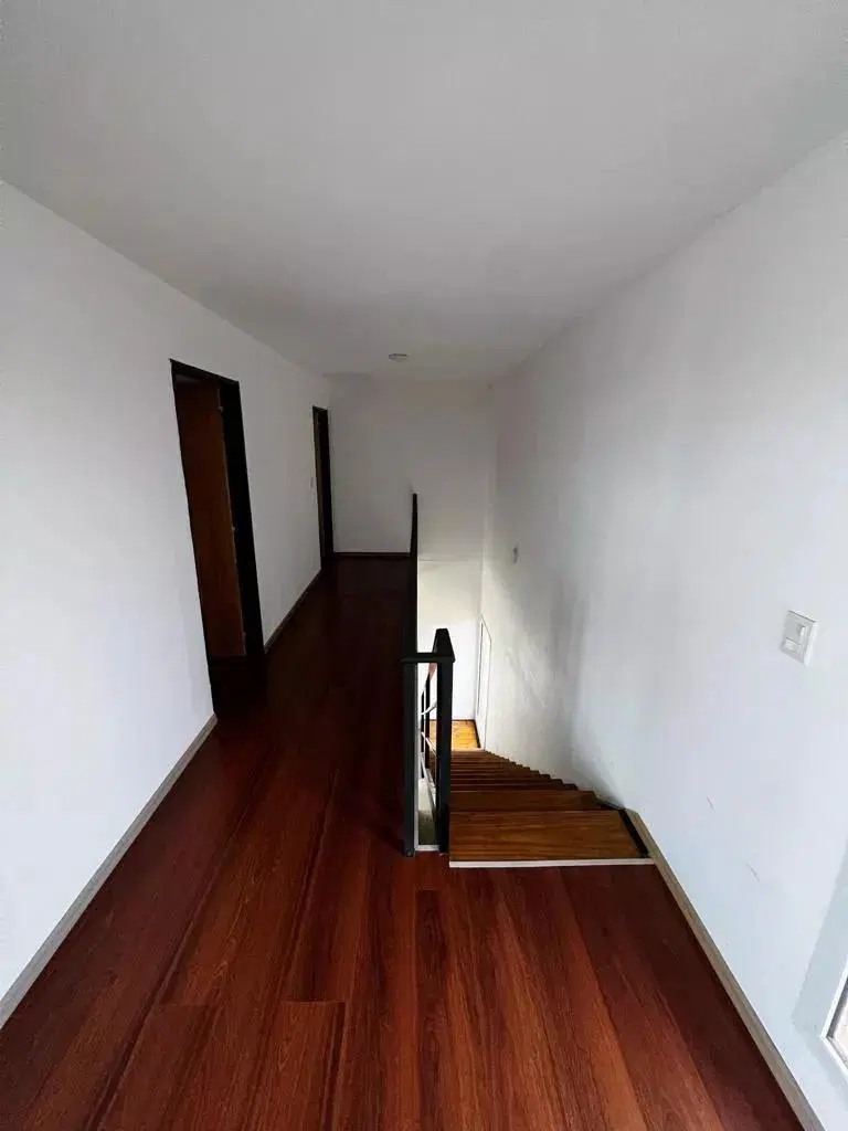 Casa en venta - 2 Dormitorios 2 Baños - Cocheras - 160Mts2 - Neuquén 2