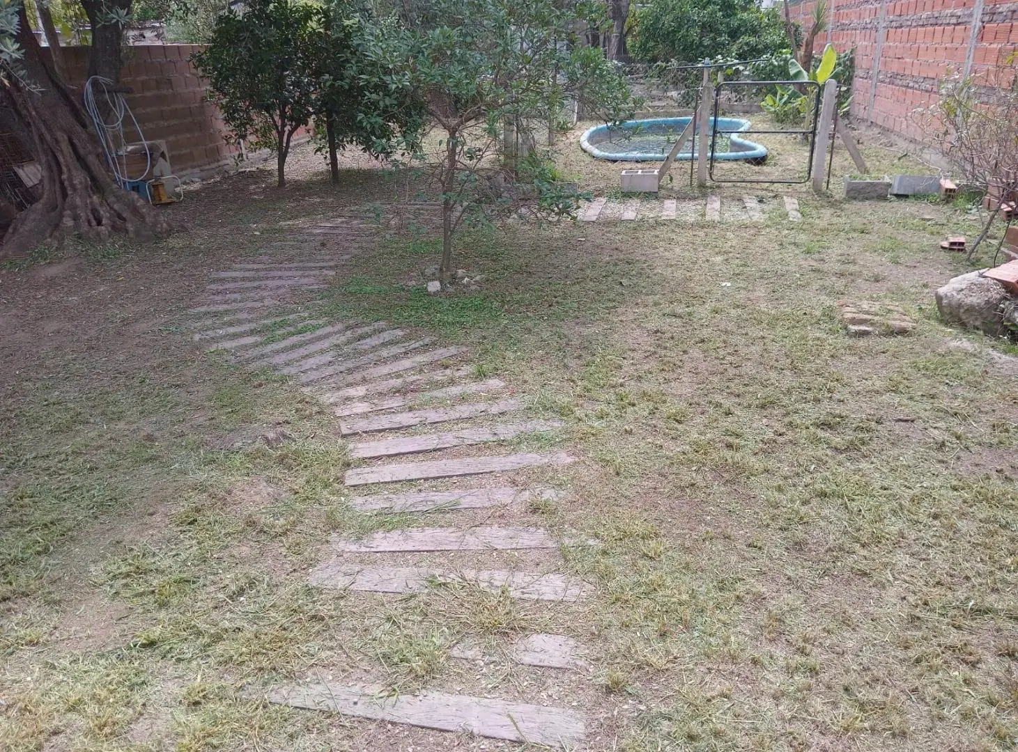 Casa en venta - 2 Dormitorios 1 Baño - Cochera - 750Mts2 - Paso del Rey 4