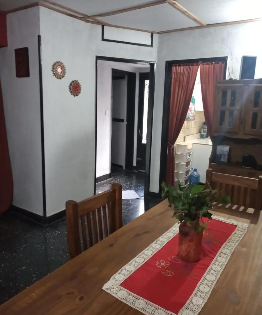Casa en venta - 2 Dormitorios 1 Baño - Ezeiza