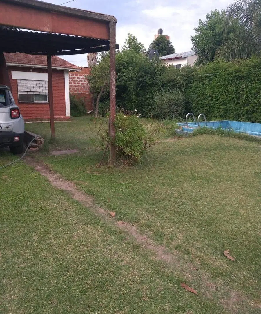 Casa en venta - 2 Dormitorios 1 Baño - Ezeiza 1