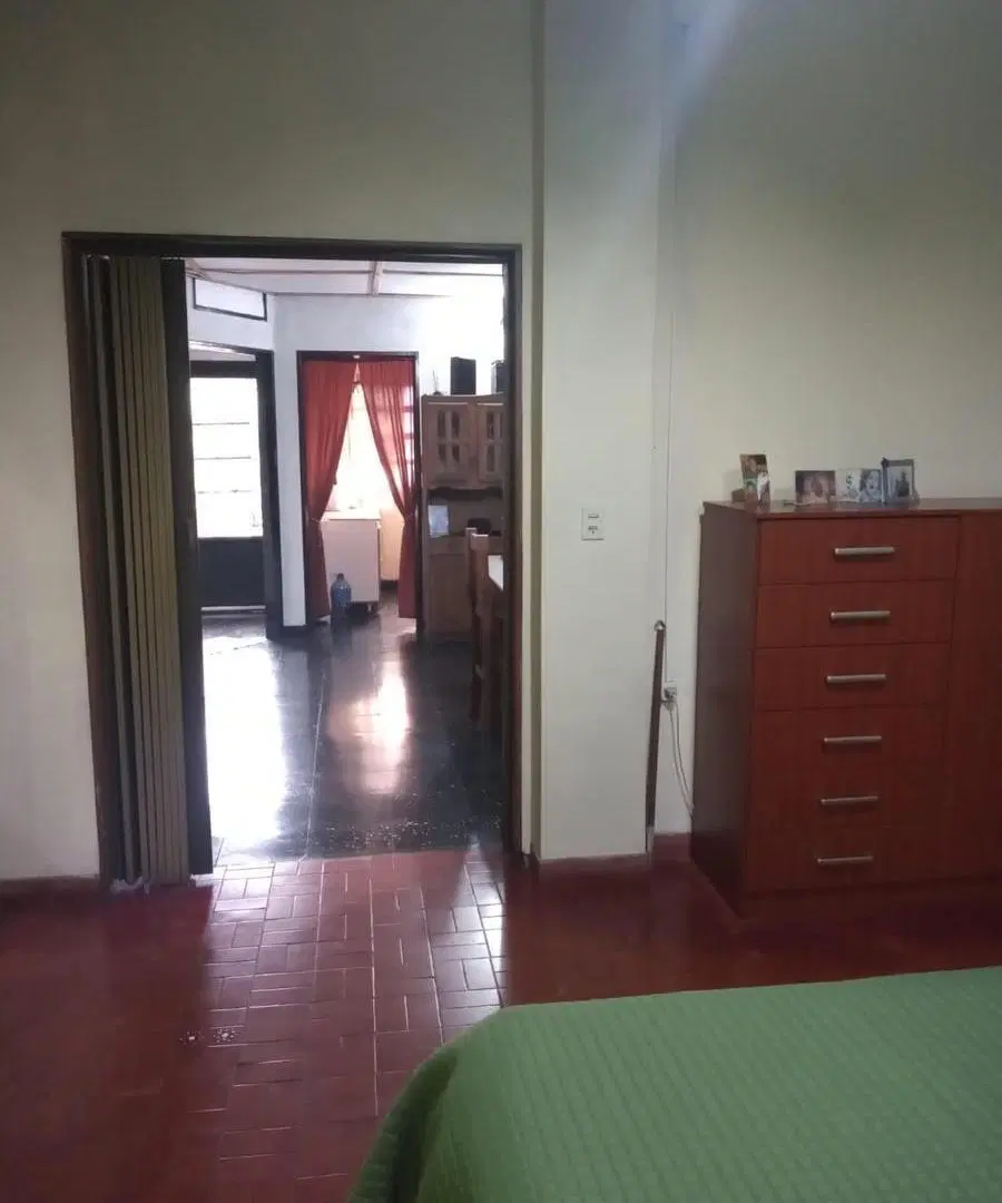 Casa en venta - 2 Dormitorios 1 Baño - Ezeiza 5