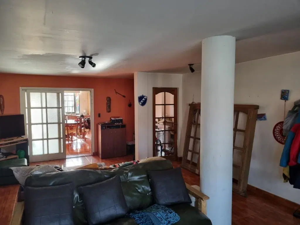 Casa en venta - 5 Dormitorios 3 Baños - 388Mts2 - Mar del Plata 4