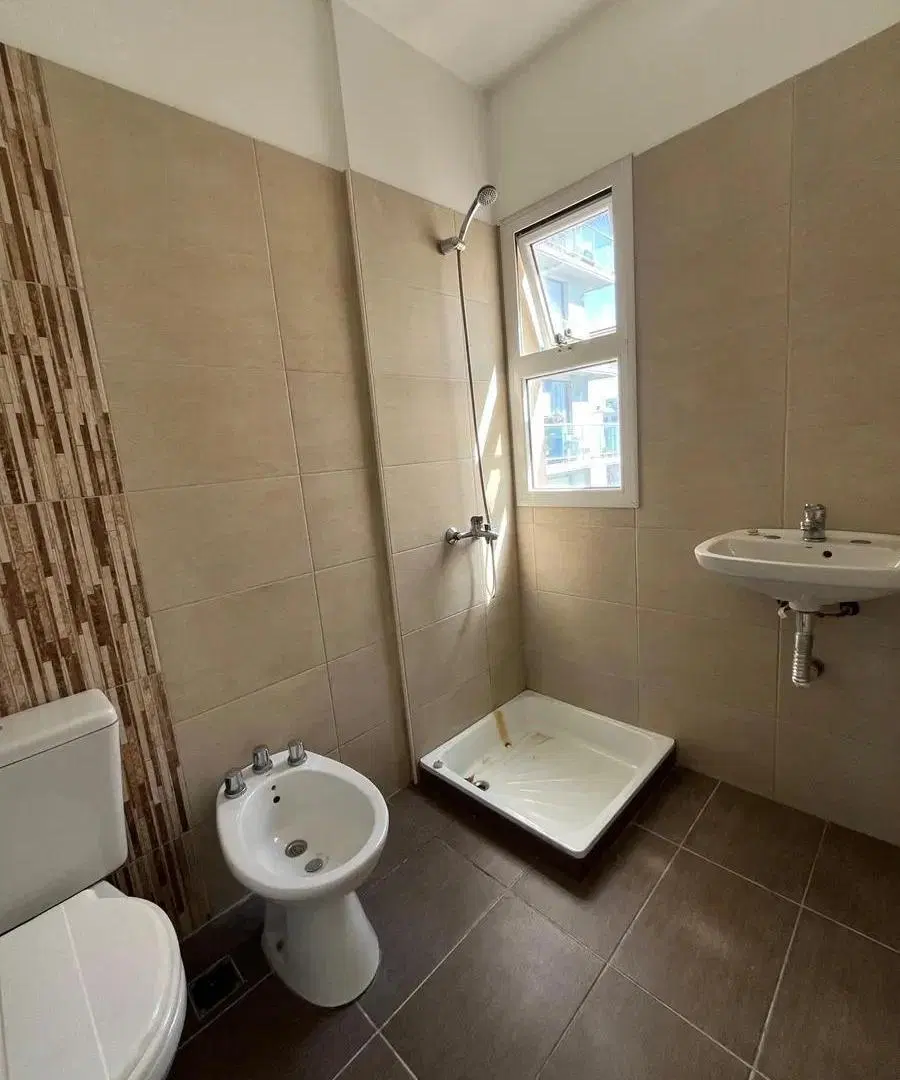 Departamento en alquiler - 1 Dormitorio 2 Baños - Villa Urquiza 4