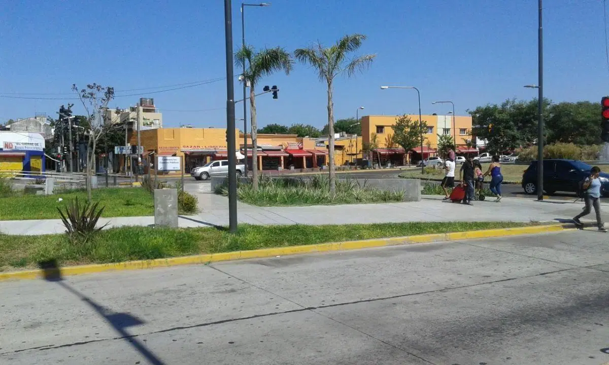 Edificio Comercial en alquiler - 4 Ambientes - San Fernando 2