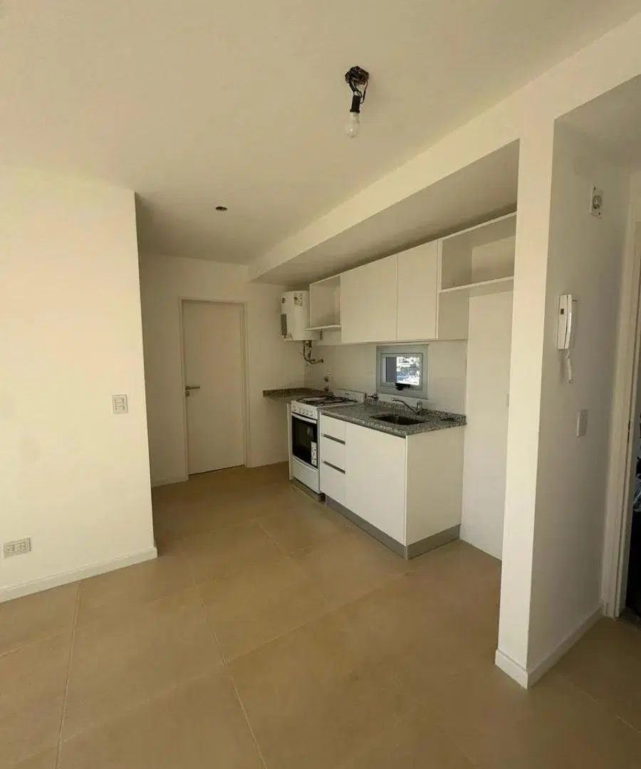 Departamento en venta - 1 Dormitorio 1 Baño - Tres De Febrero 3