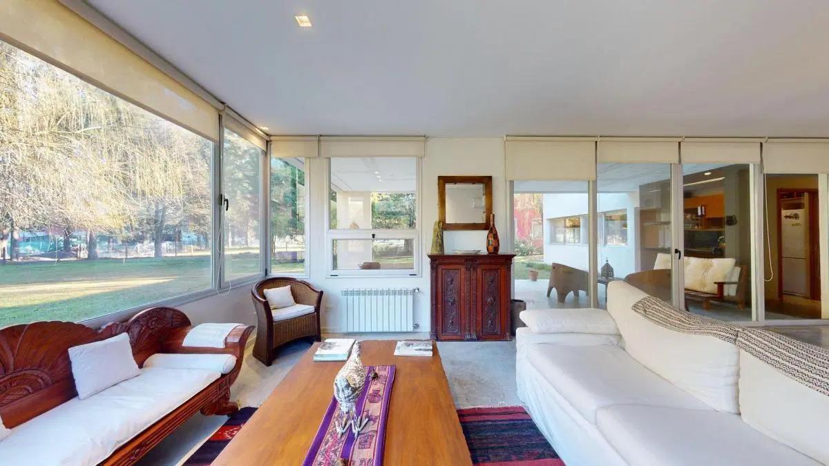 Casa en venta - 3 Dormitorios 3 Baños - Club Miralagos 4