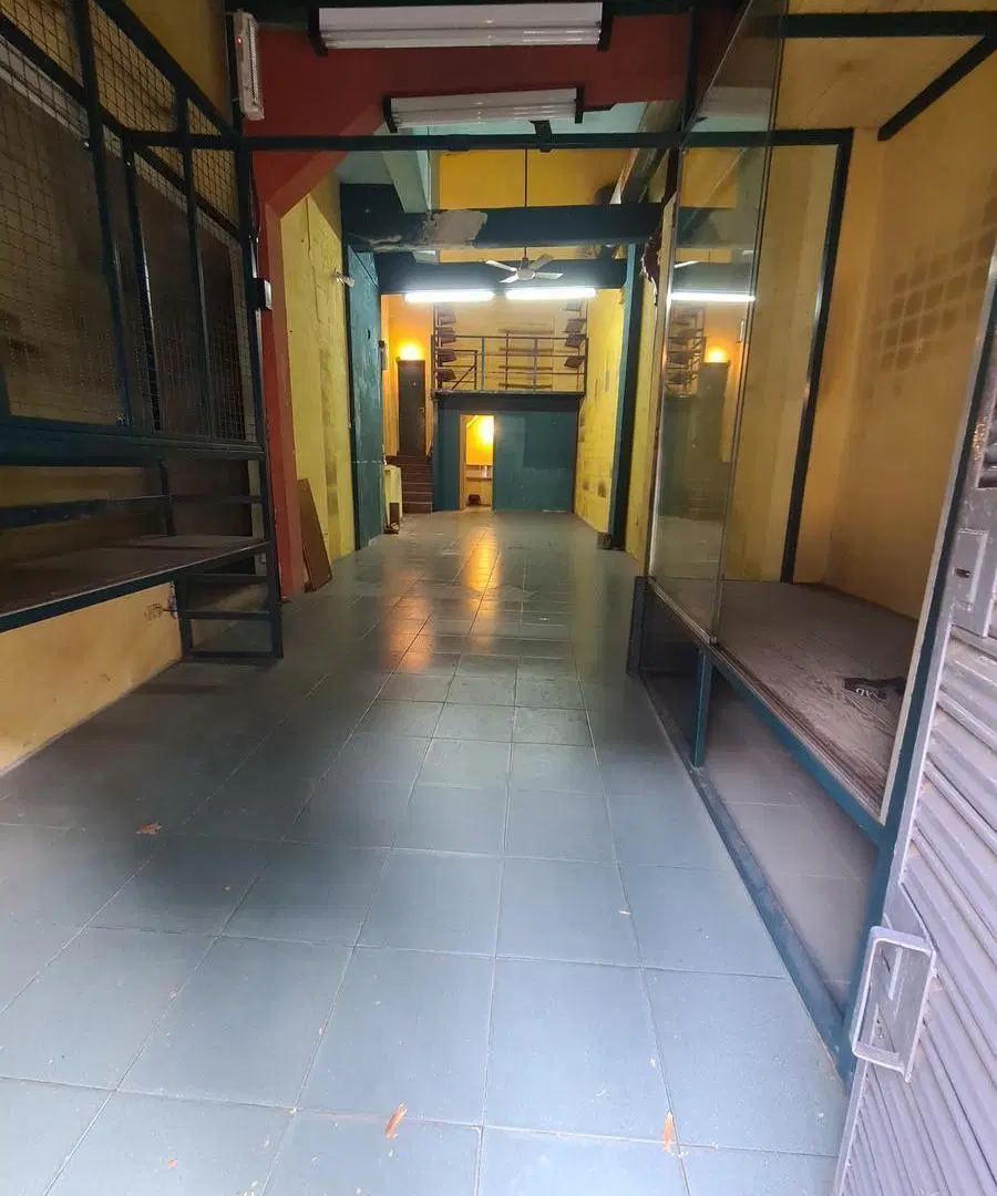 Local Comercial en alquiler - 1 Baño - Almagro 3