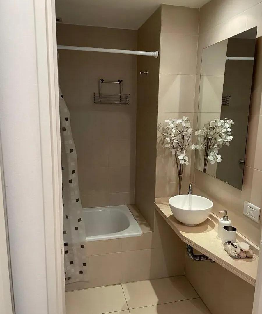 Foto de Departamento en alquiler temporario - 1 Dormitorio 1 Baño - Recoleta, imagen 1