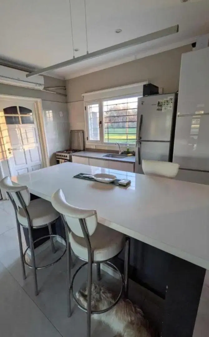 Casa en venta - 2 Dormitorios 2 Baños - Carmen de Areco 5