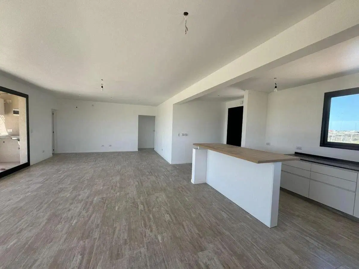 Casa en venta - 3 Dormitorios 3 Baños - Cocheras - 800Mts2 - San Sebastián, Escobar 5
