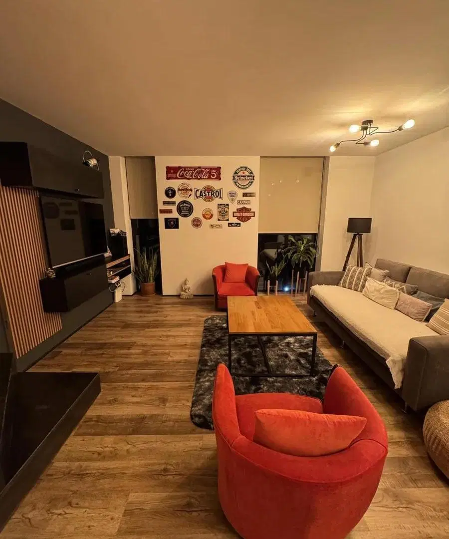 Departamento en venta - 2 Dormitorios 3 Baños - Moreno 1