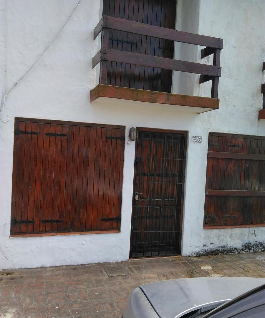 Casa en venta - 2 Dormitorios 4 Baños - Costa Azul