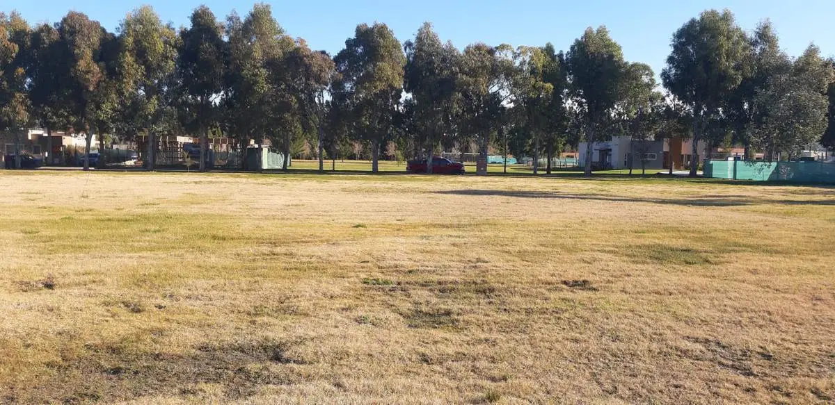 Terreno en venta - 1290mts2 - Miralagos 3