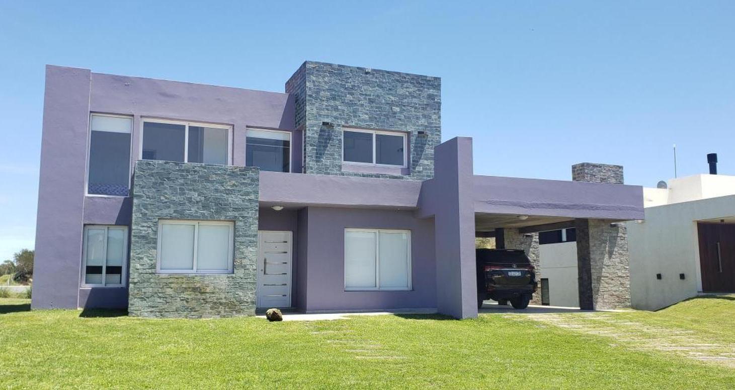 Casa en venta - 4 Dormitorios 7 Baños - Pinamar