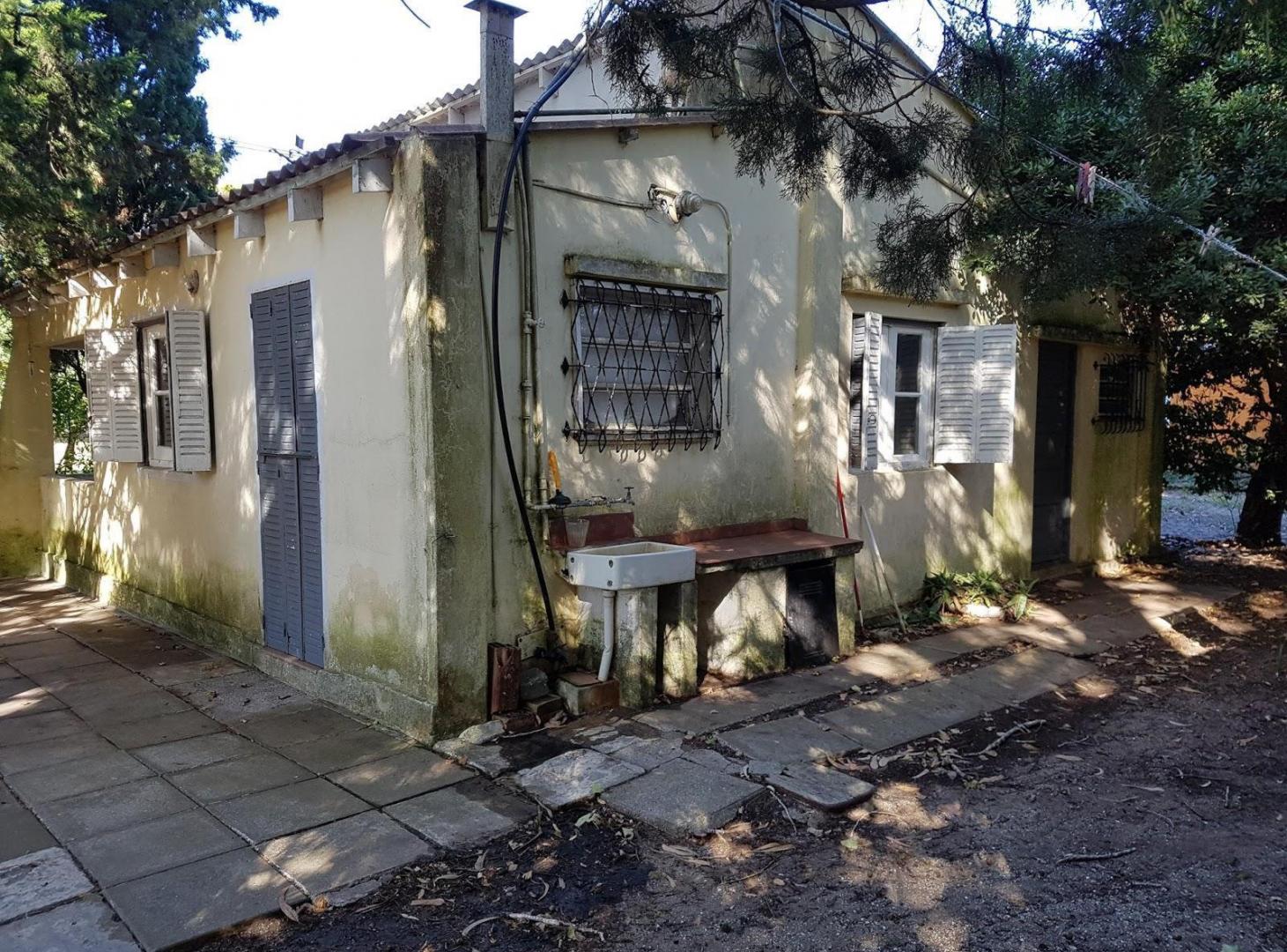 Casa en venta - 3 Dormitorios 2 Baños - 535Mts2 - San Clemente del Tuyú