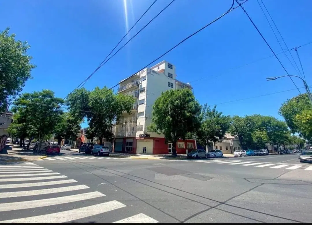 Departamento en venta - 2 Dormitorios 1 Baño - 77Mts2 - Flores 1