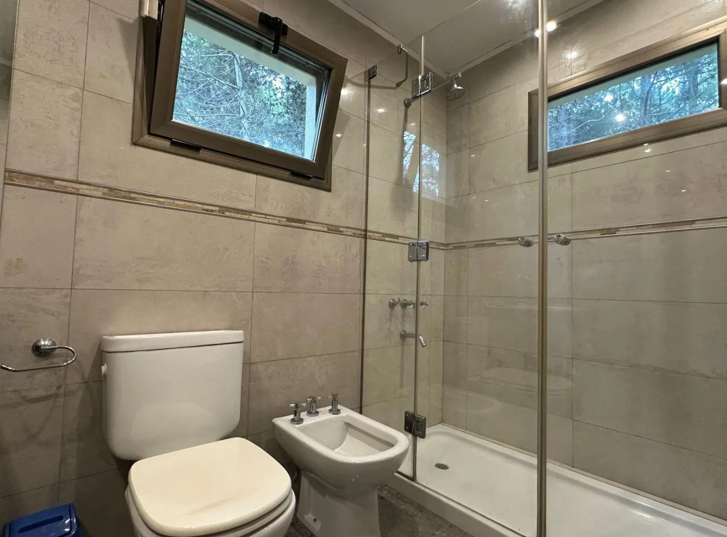 Casa en venta - 4 Dormitorios 2 Baños - Cochera - 1.100Mts2 - Pinamar 8