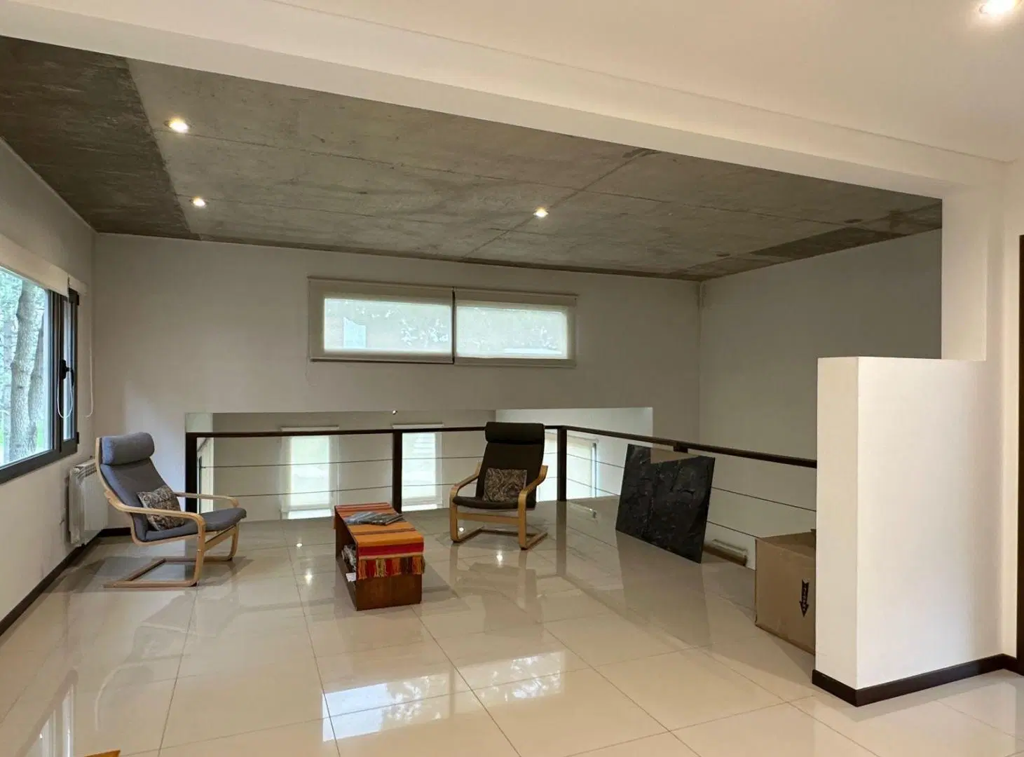 Casa en venta - 4 Dormitorios 2 Baños - Cochera - 1.100Mts2 - Pinamar 2
