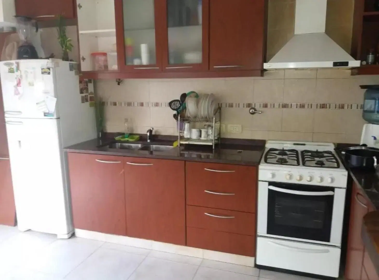 Casa en venta - 4 Dormitorios 3 Baños - 461Mts2 - El Palomar 4