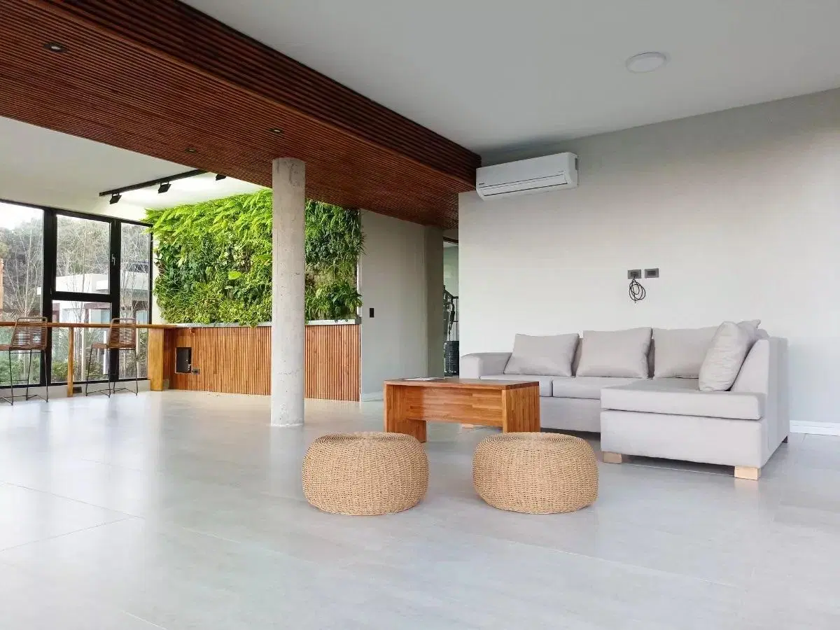 Departamento en venta - 2 Dormitorios 2 Baños - 90mts2 - Costa Del Este 8