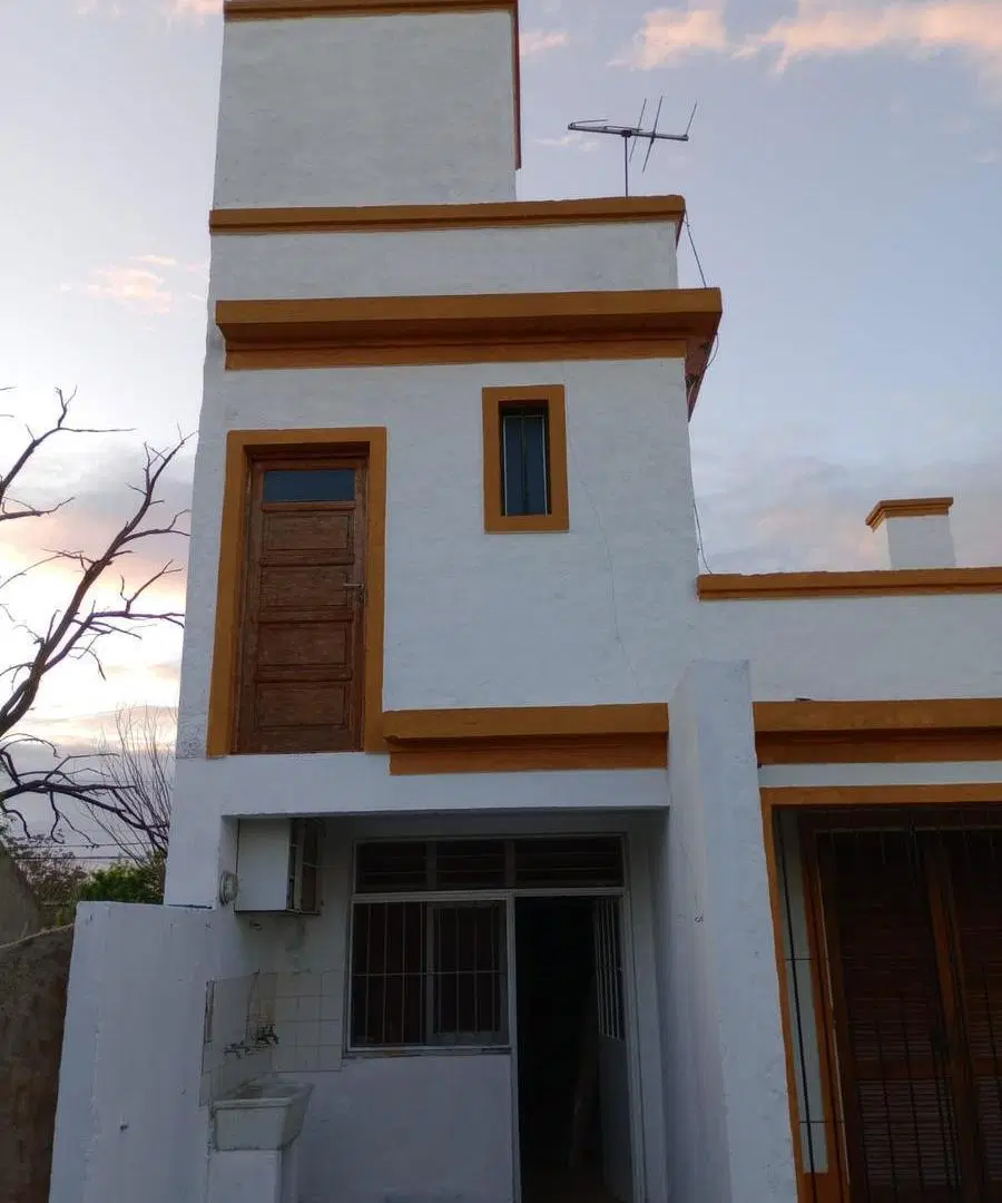 Casa en venta . 4 Dormitorios 4 Baños - 500Mts2 - Bolívar 5