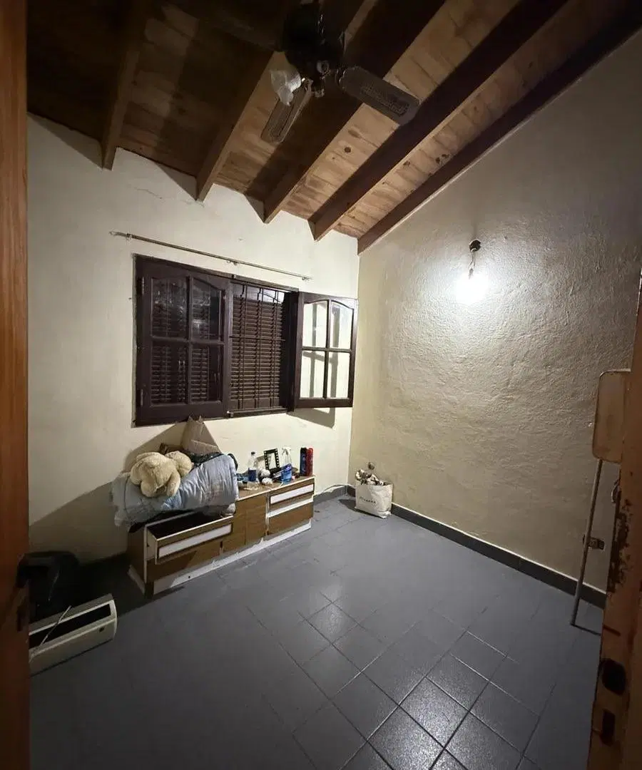 Casa en venta - 2 Dormitorios 1 Baño - Hurlingham 2