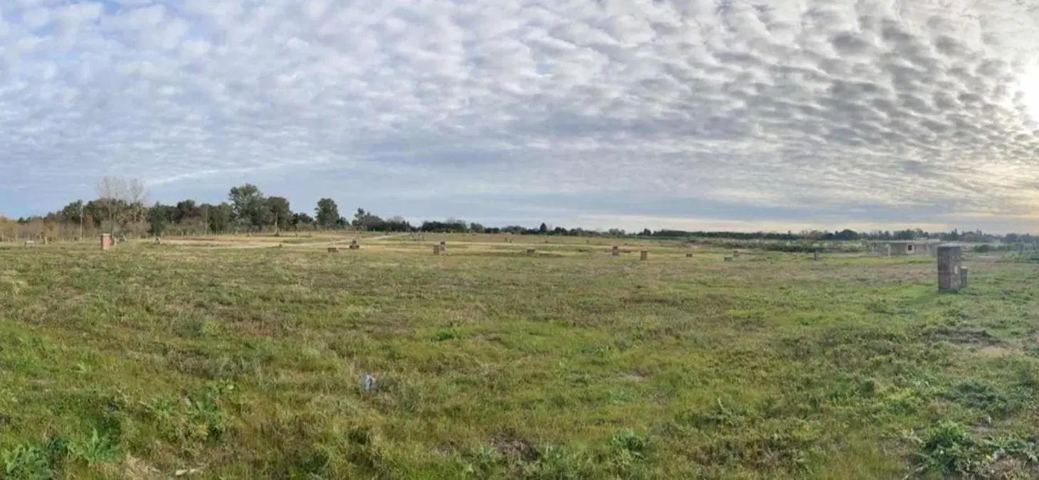 Terreno en venta - 800Mts2 totales - Santa Elisa, Pilar 5
