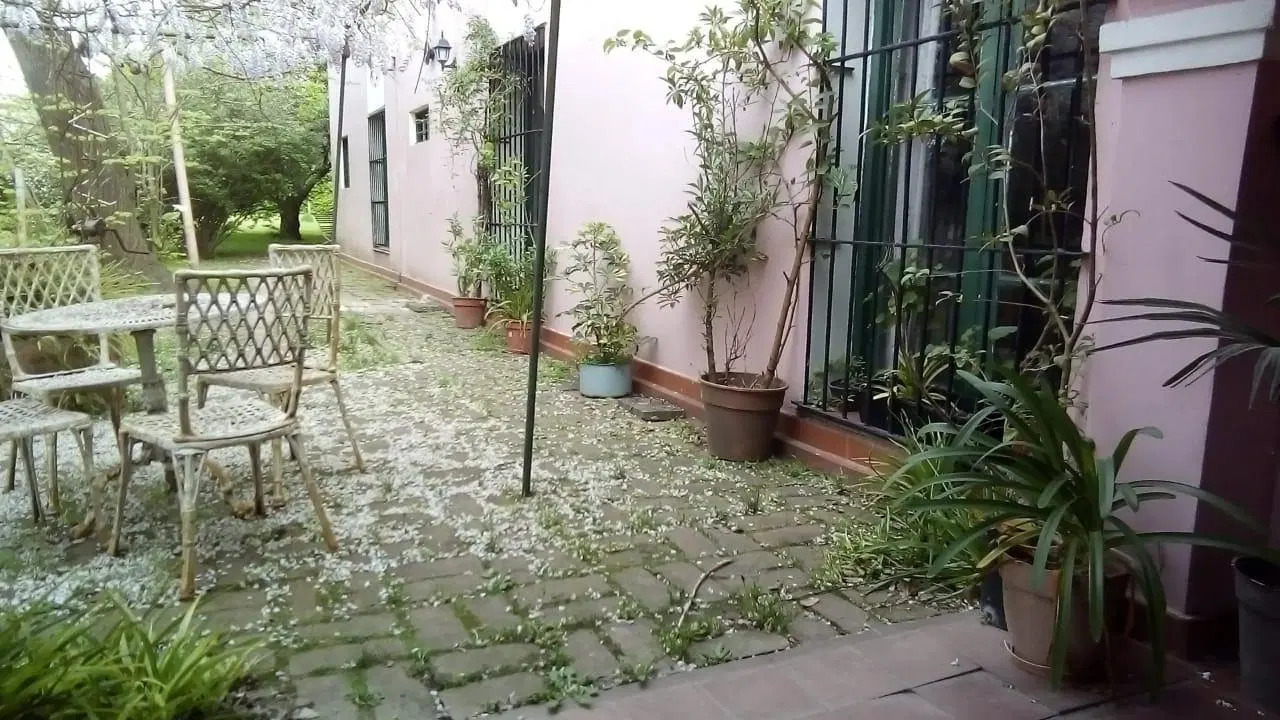 Casa en venta - 3 Dormitorios  5 Baños - Cochera - 6062Mts2 - Magdalena 4