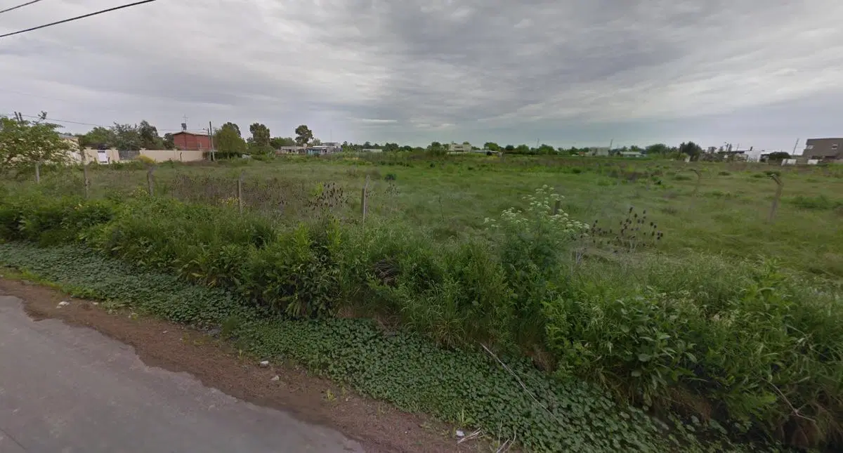 Terreno en venta - 407mts2 - Villa Castells, La Plata 4
