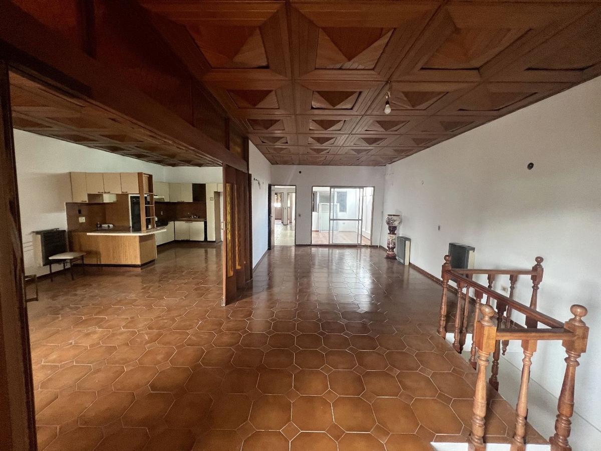 Departamento en venta - 3 dormitorios 2 baños - 190mts2 - La Plata