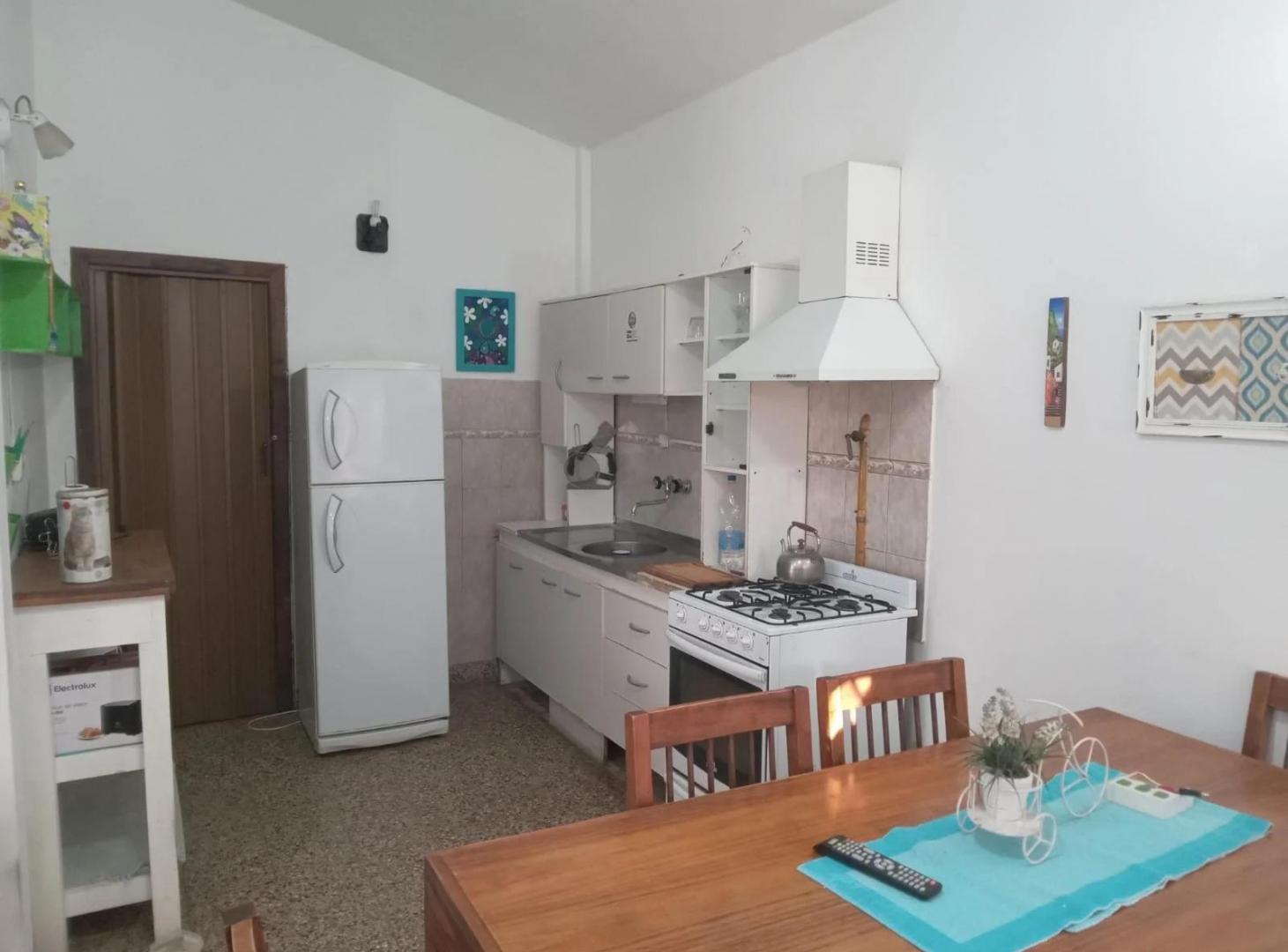 Foto de Casa en venta - 2 Dormitorios 1 Baño - 60Mts2 - Santa Teresita, imagen 4