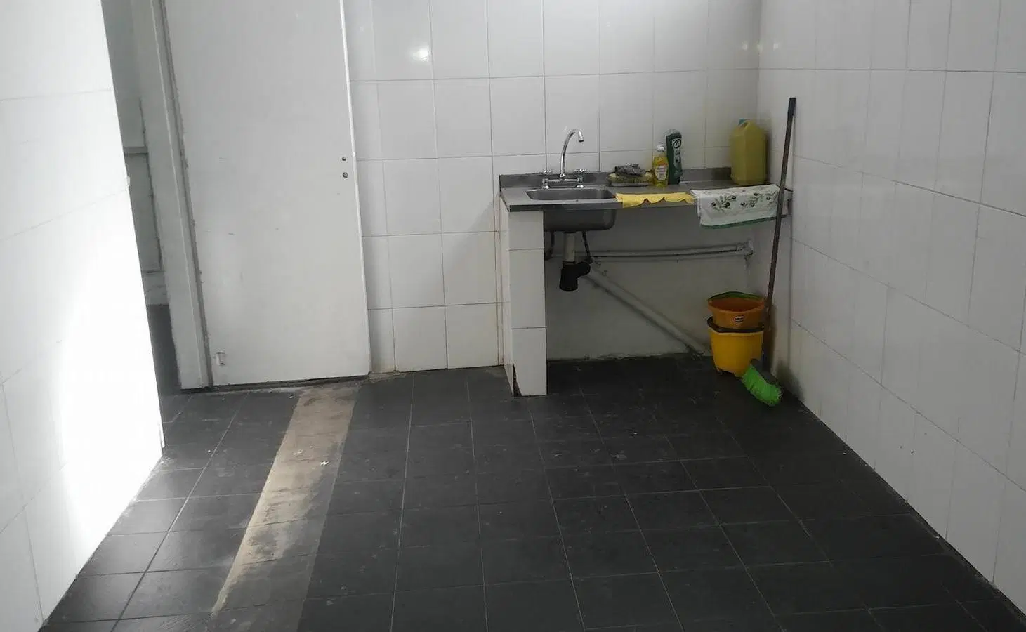 Locales Comerciales en venta - 2 Ambientes - Morón 1