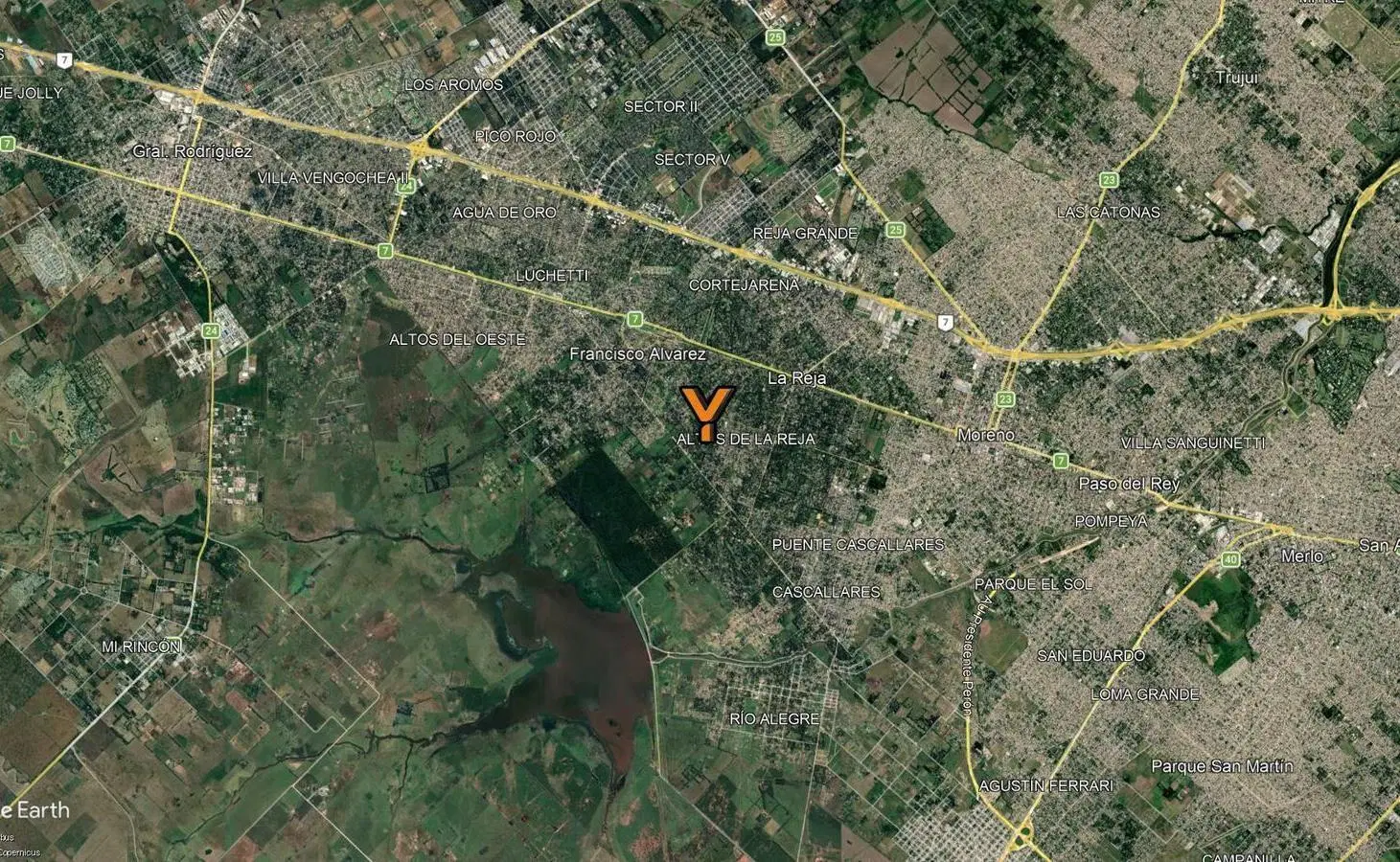 Casa en venta -  6 Dormitorios 3 Baños - Cocheras - 6700Mts2 - La Reja, Moreno 3