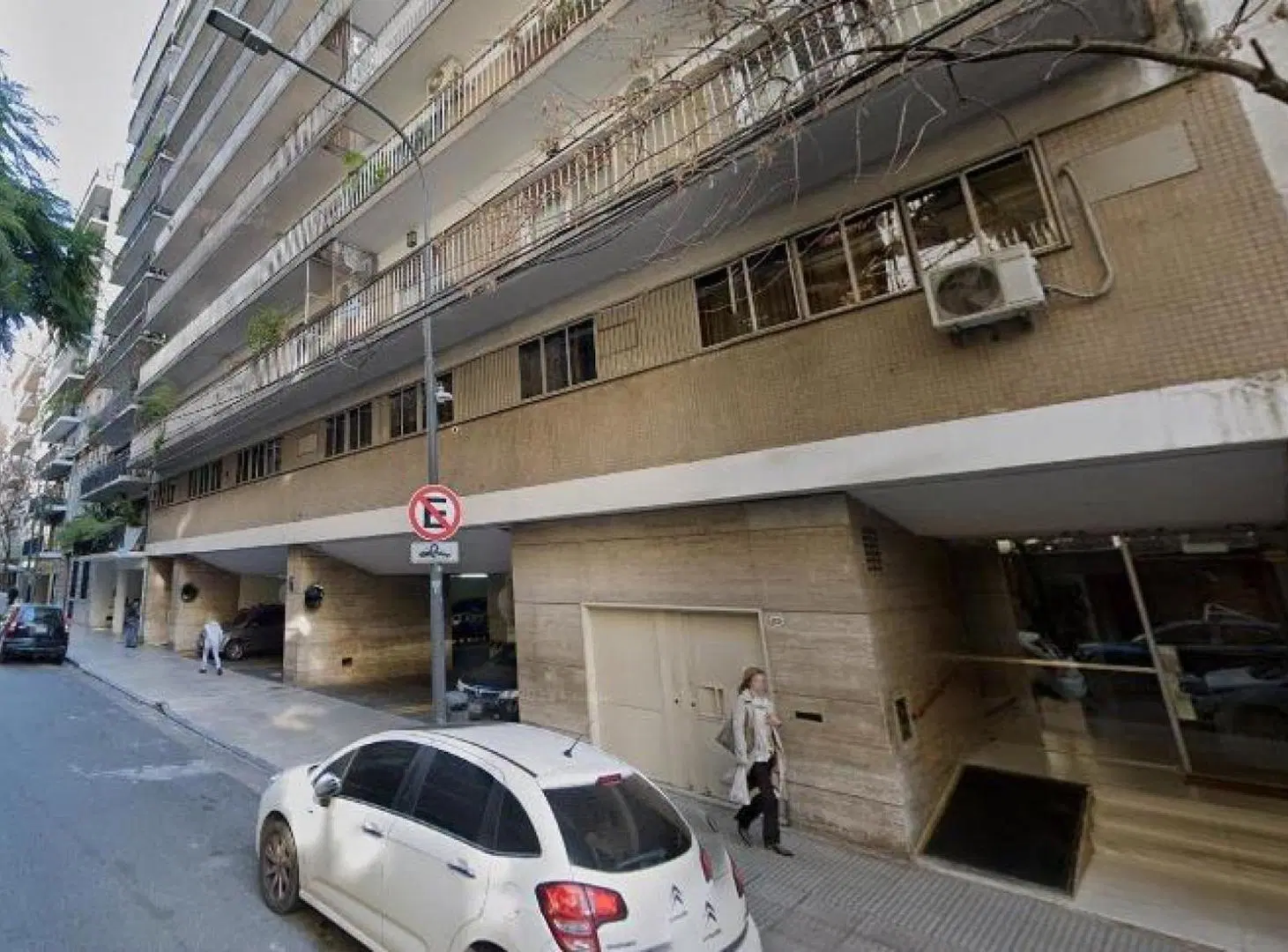 Cocheras en venta - 25Mts2 - Recoleta 5