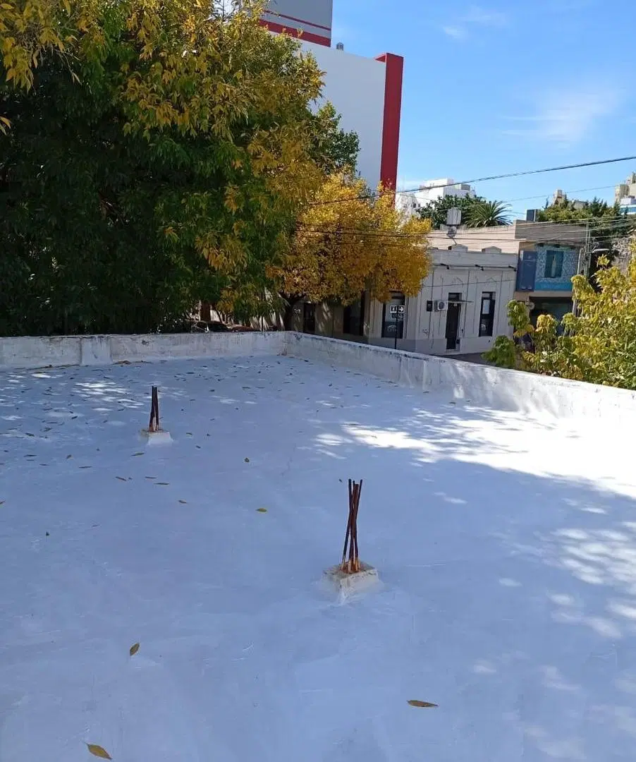 Casa en venta - 3 Dormitorios 2 Baños - La Plata 3