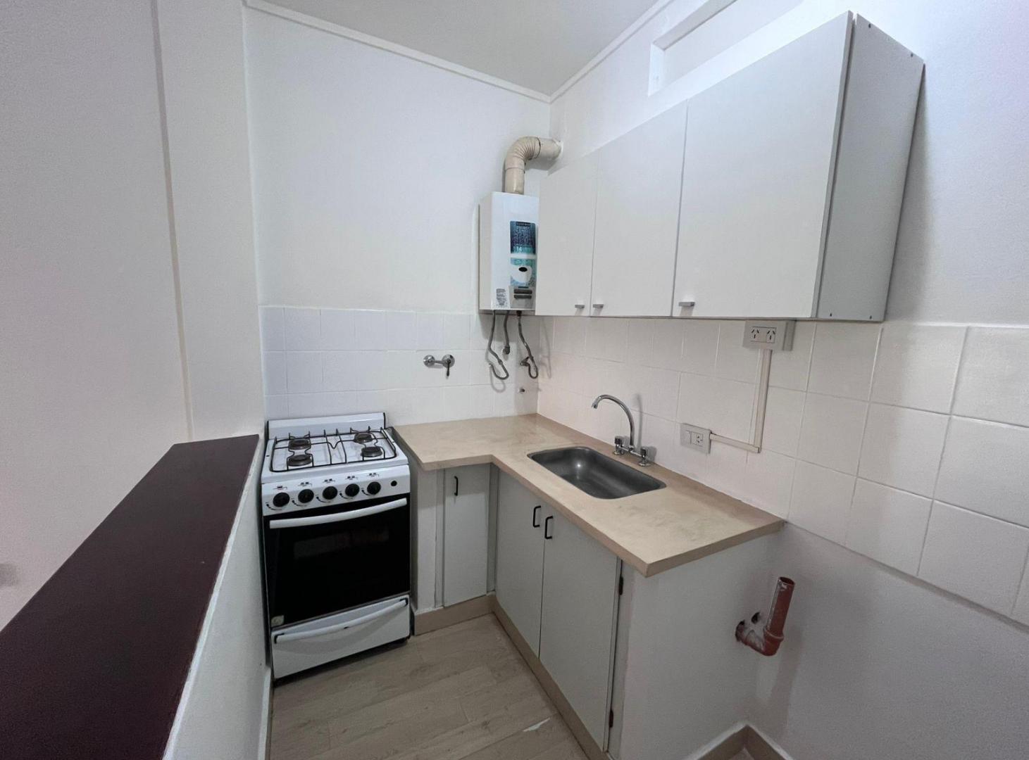 Foto de Departamento en alquiler - 1 Dormitorio 1 Baño - La Plata, imagen 3
