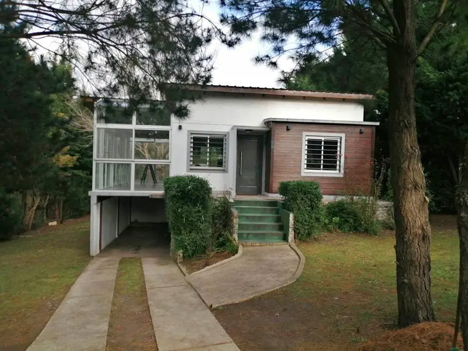 Casa en venta - 2 Dormitorios 1 Baño - Sierra De Los Padres 4