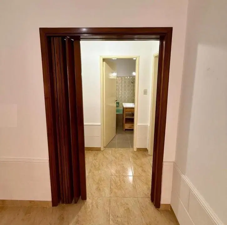 PH en alquiler - 1 Dormitorio 1 Baño - Wilde 8