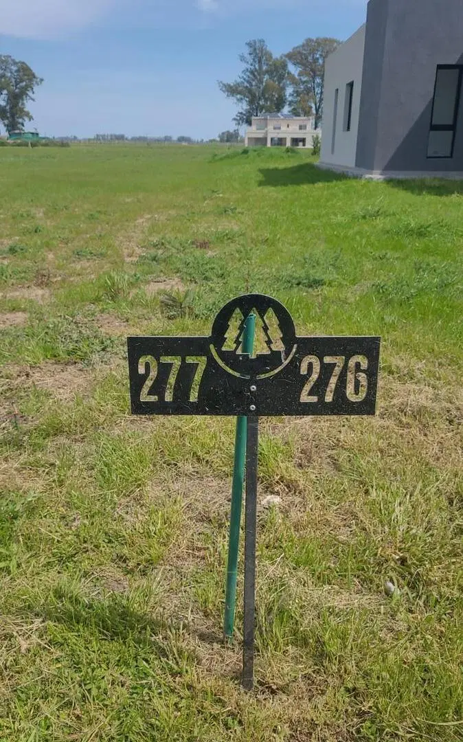 Terreno en venta - 1.000mts2 totales - Los Tres Pinos 2
