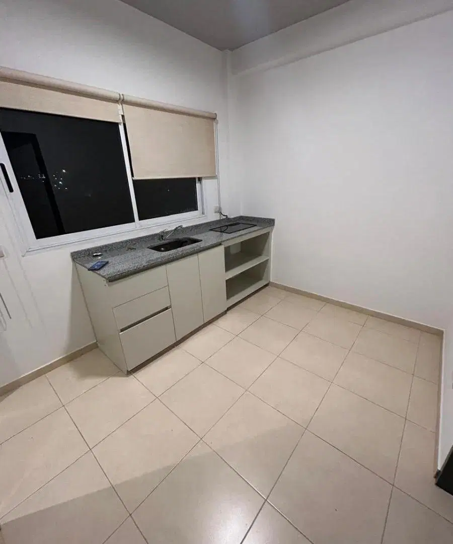 Departamento en alquiler - 1 Dormitorio 1 Baño - Avellaneda 5
