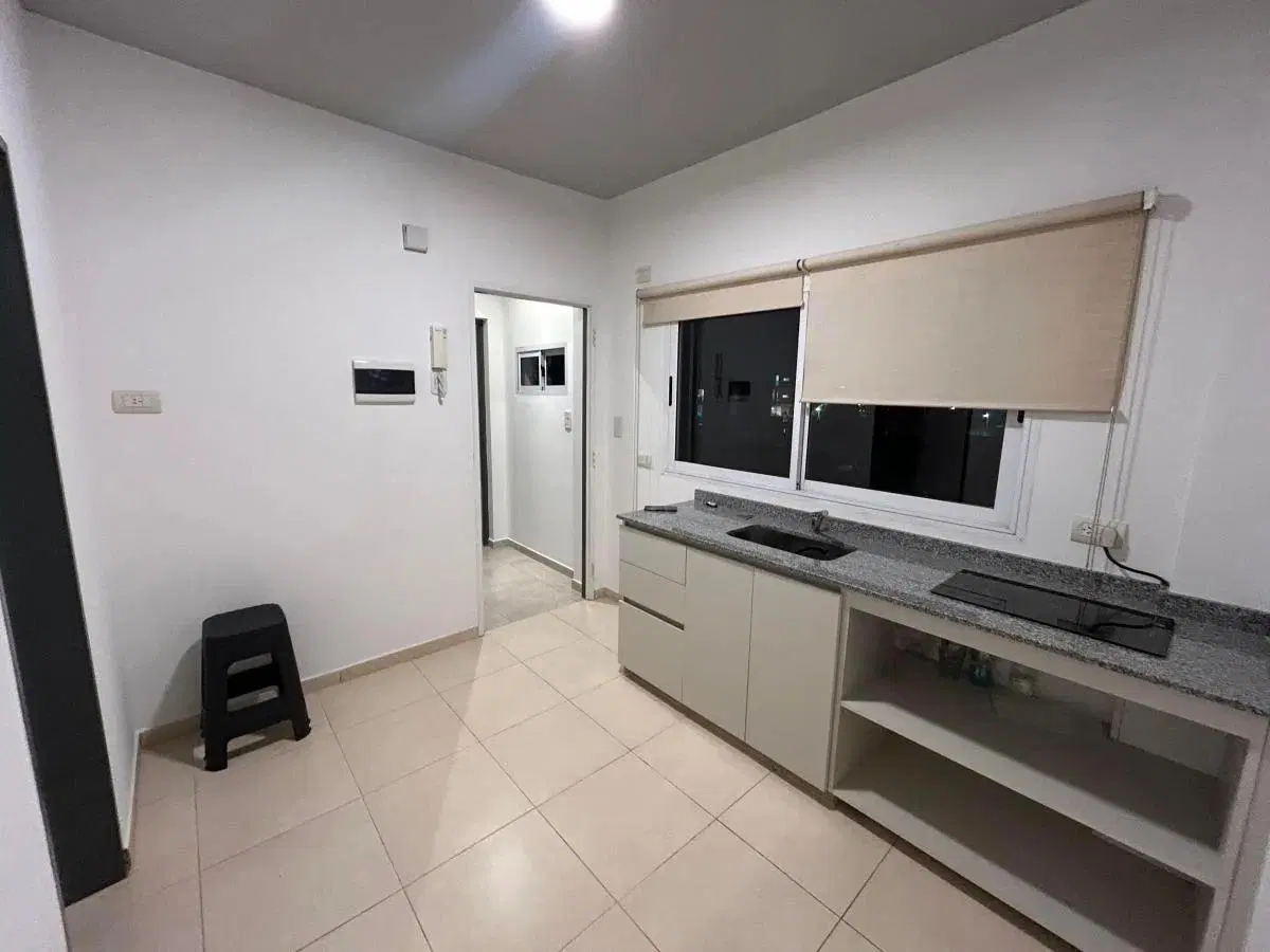 Departamento en alquiler - 1 Dormitorio 1 Baño - Avellaneda 4