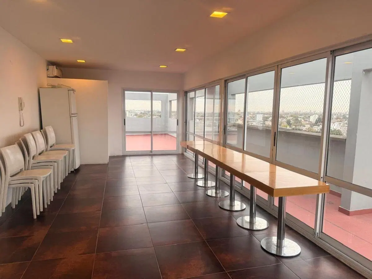 Departamento en alquiler - 1 Dormitorio 1 Baño - Tres De Febrero 4