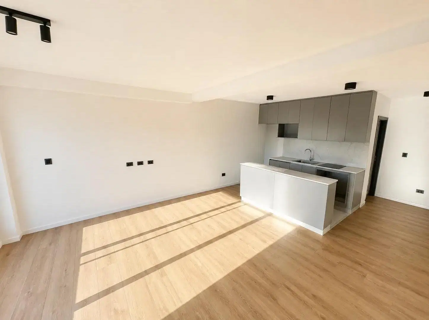 Departamento en alquiler - 3 Dormitorios 3 Baños - Villa Urquiza 2