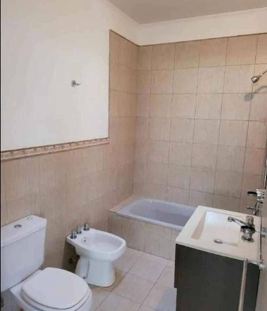 Departamento en alquiler - 2 Dormitorios 1 Baño - Tolosa 4