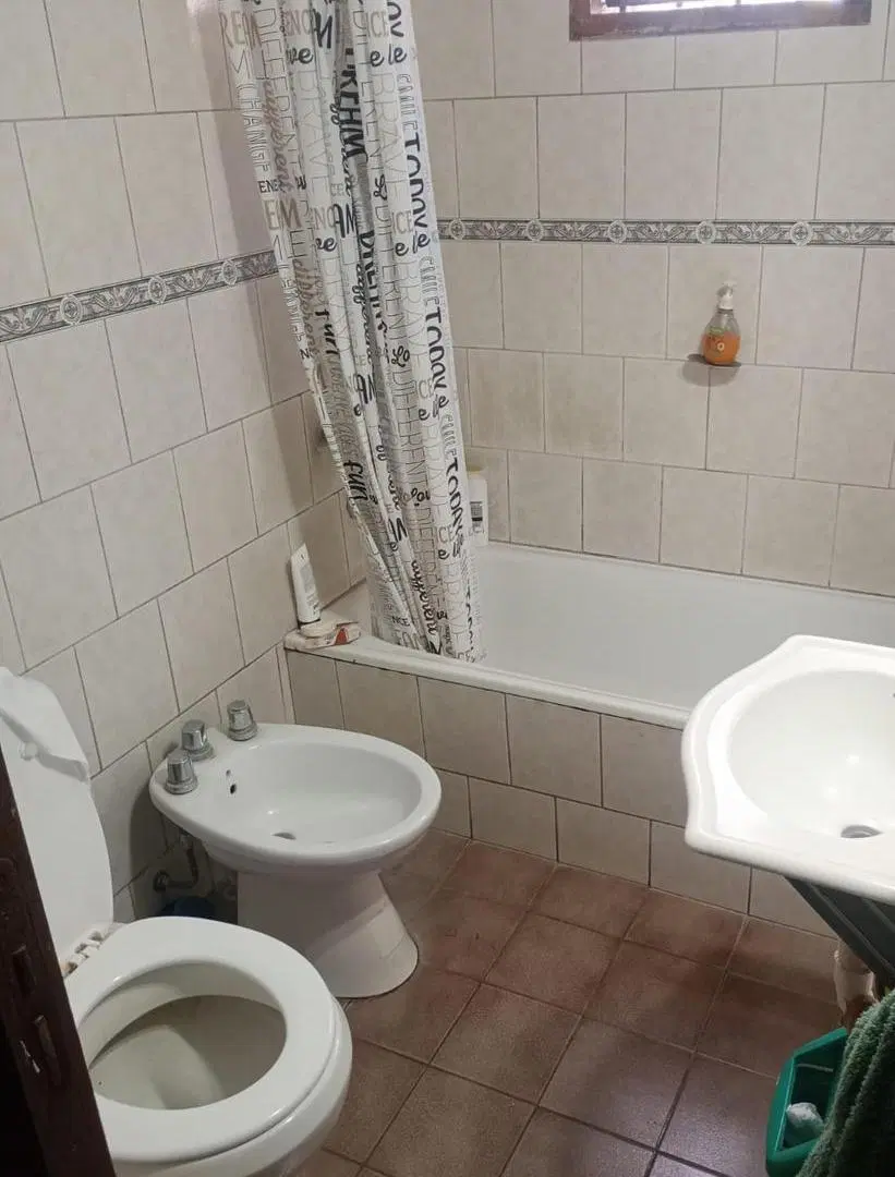 Casa en venta - 2 Dormitorios 1 Baño - Villa Garibaldi 1