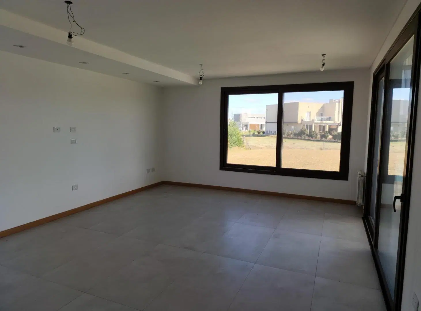 Casa en venta - 3 Dormitorios 3 Baños - 931Mts2 - Canning 5